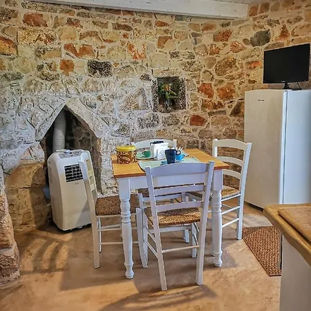 Gallipoli Lato Sud, Trullo Antica Dimora *