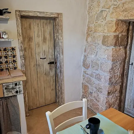Gallipoli Lato Sud, Trullo Antica Dimora Country house