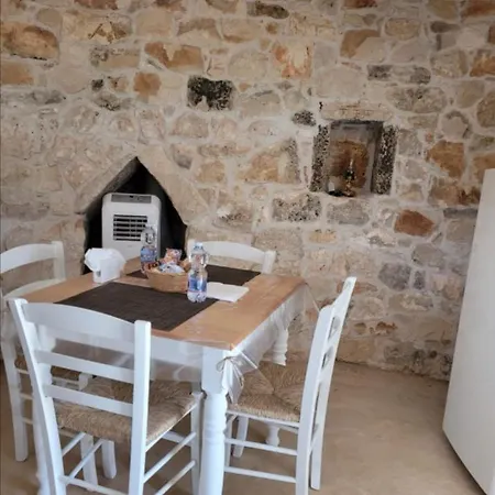 Country house Gallipoli Lato Sud, Trullo Antica Dimora Torre Suda